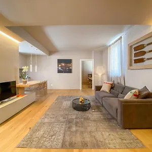 Time To Be - Luxury Centro Storico Apartment