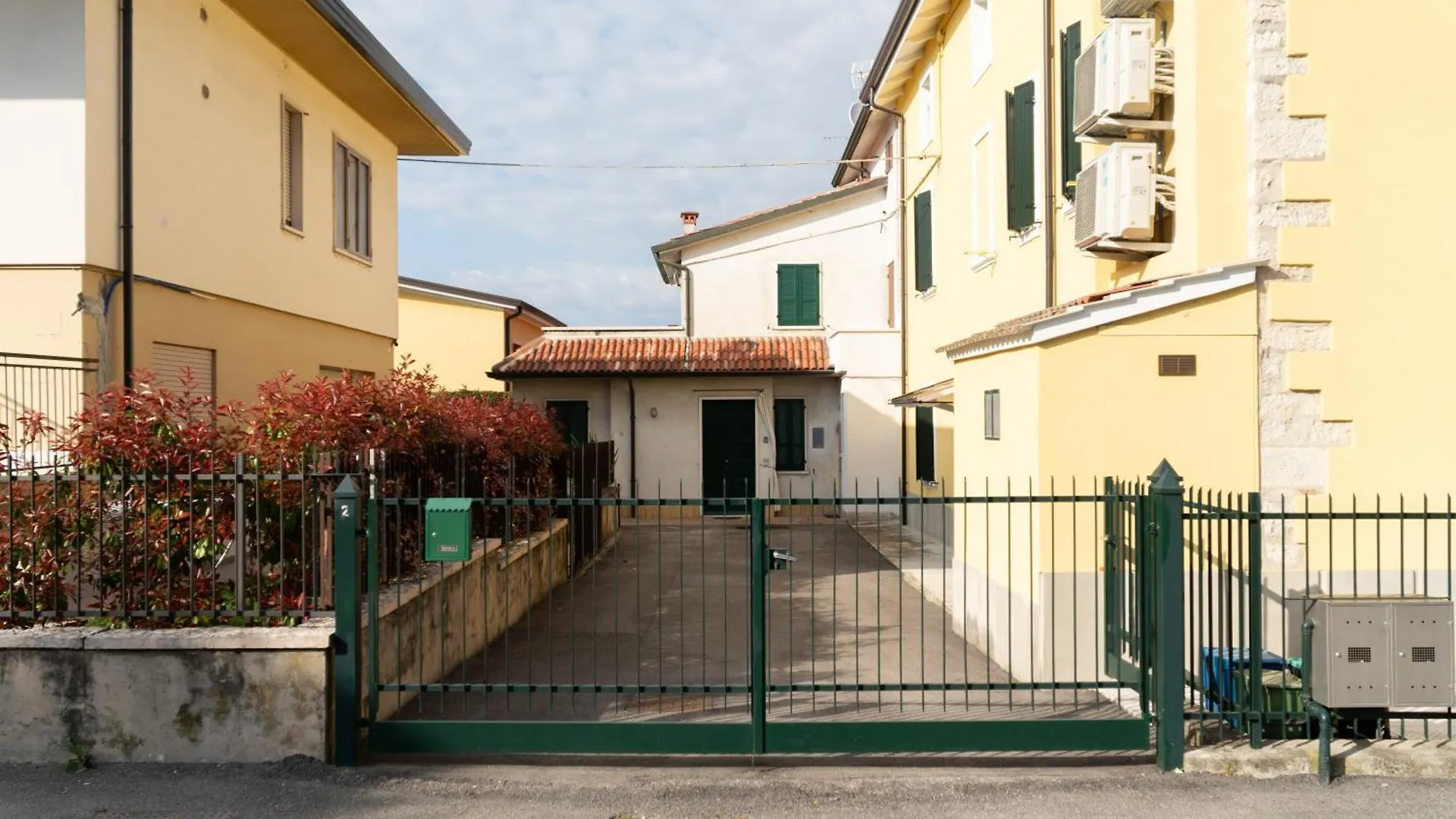 Dimora Wilma Villa Peschiera del Garda Italy
